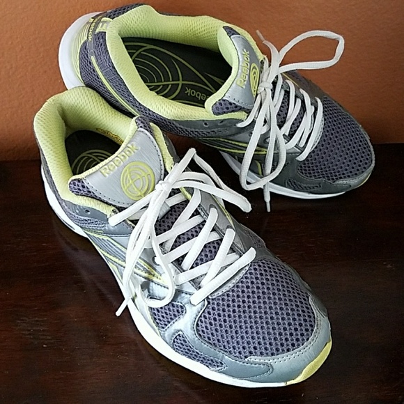 Reebok smoothfit simplytone Outlet